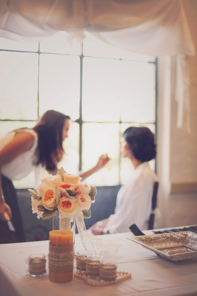 Oahu Hawaii Wedding Photographer