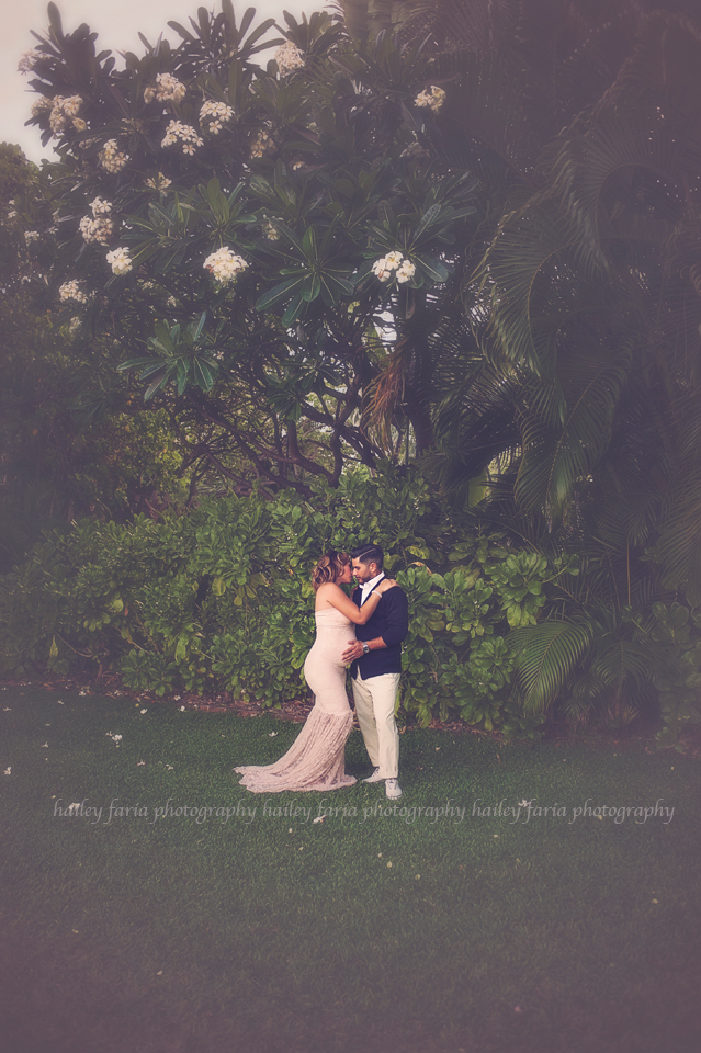 hale koa maternity photography